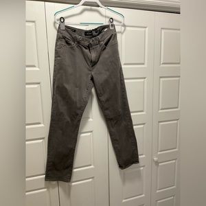 Lucky Brand 410 Athletic Slim